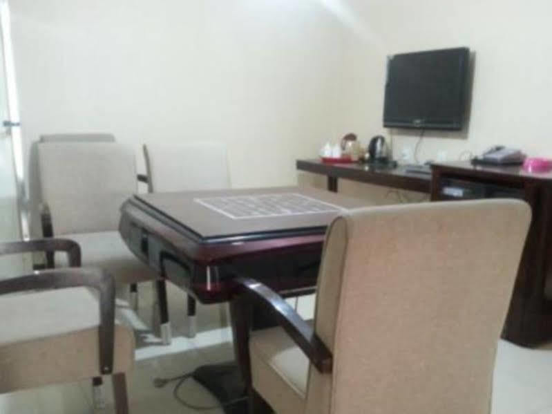 Xinhang Hotel Urumçi Dış mekan fotoğraf